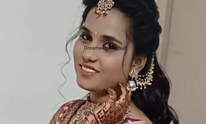 KS BEAUTY SALON  BRIDAL MAKE UP ARTIST